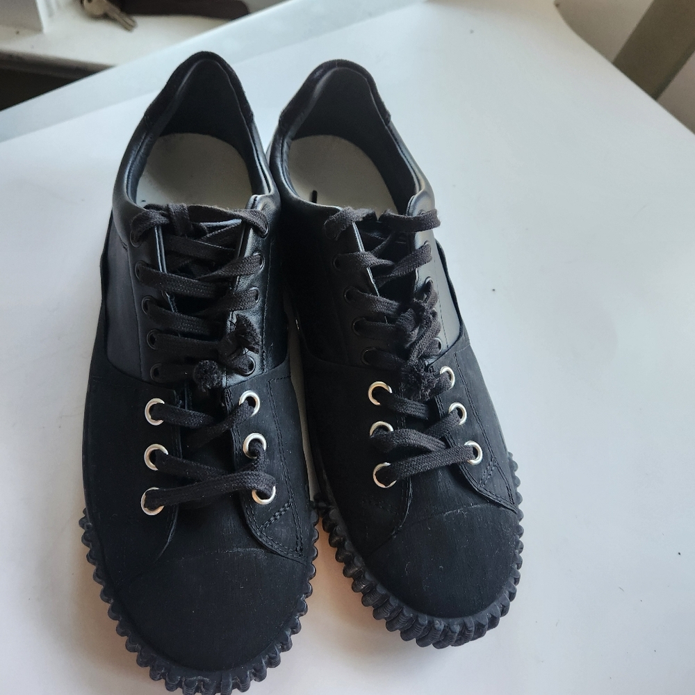 Maison Margiela Black Low-Top Sneakers size 43 BNWOB - Picture 11 of 16